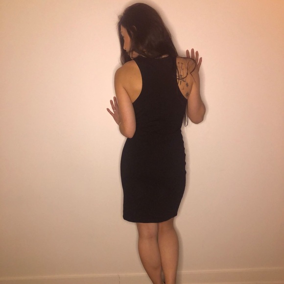 Amazing black dress - Picture 3 of 3